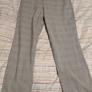 Uniqlo EZY pants